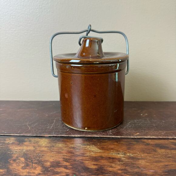 Vintage Cheese Butter Crock with metal closure farmhouse‎ french country Rustic - Picture 1 of 8